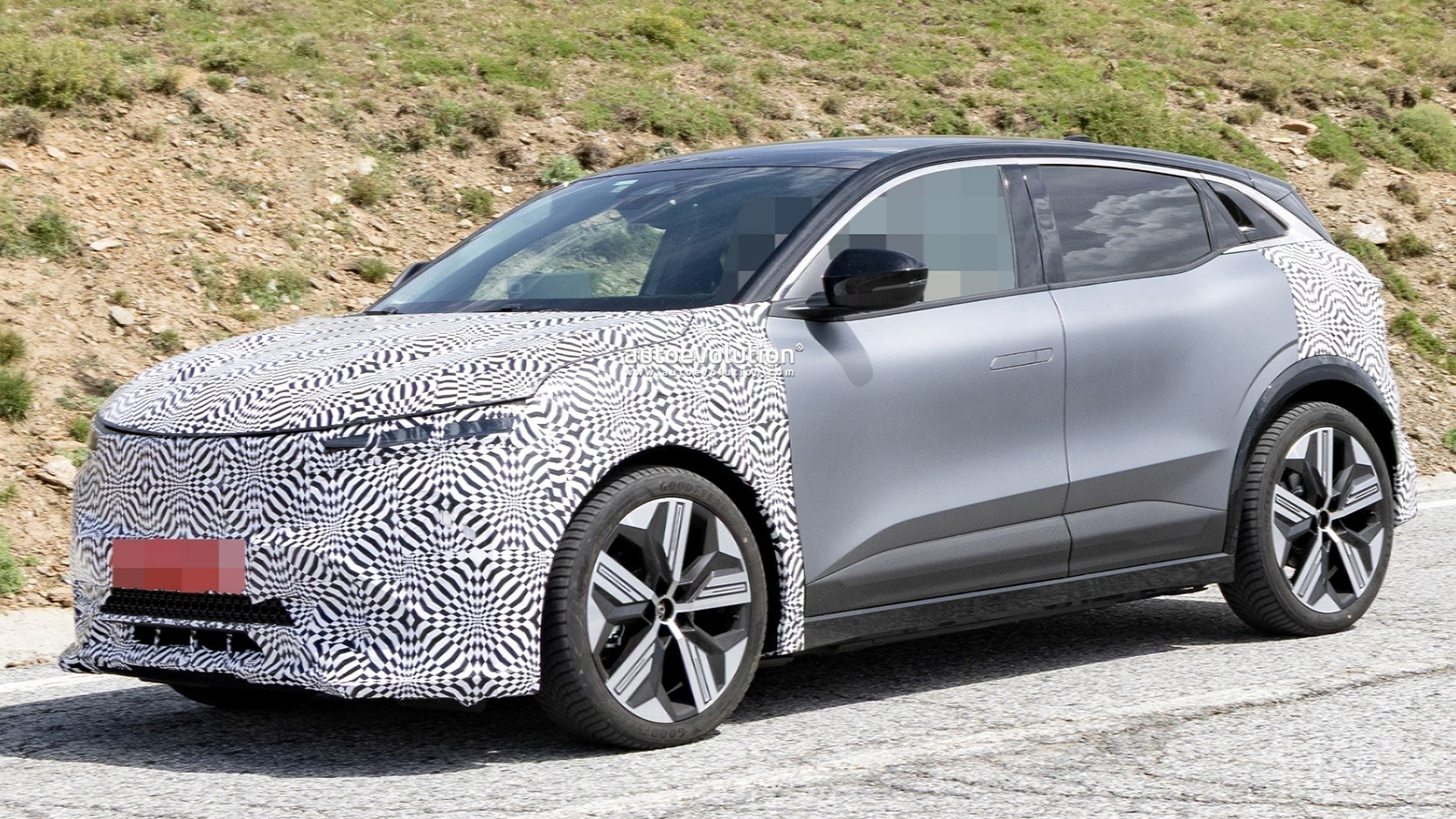 Renault Megane E-Tech: Ανανεώνεται και αποκτά μεγαλύτερη αυτονομία